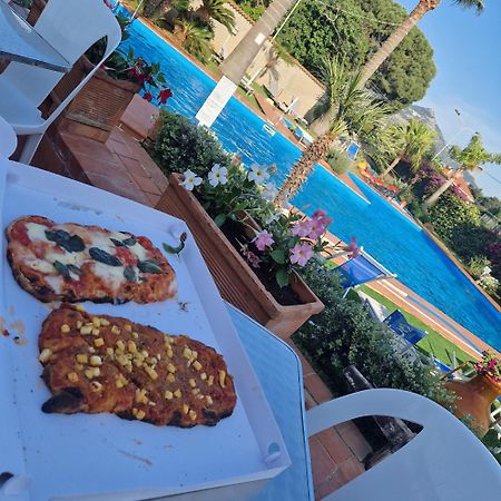 Villa Rosa Luxury Apartment Mondello Bagian luar foto