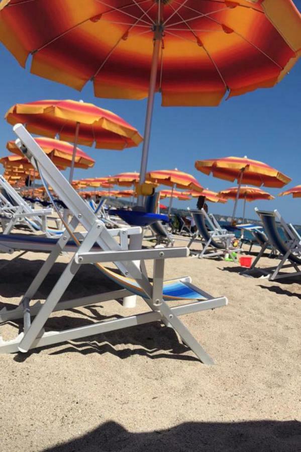 Villa Rosa Luxury Apartment Mondello Bagian luar foto