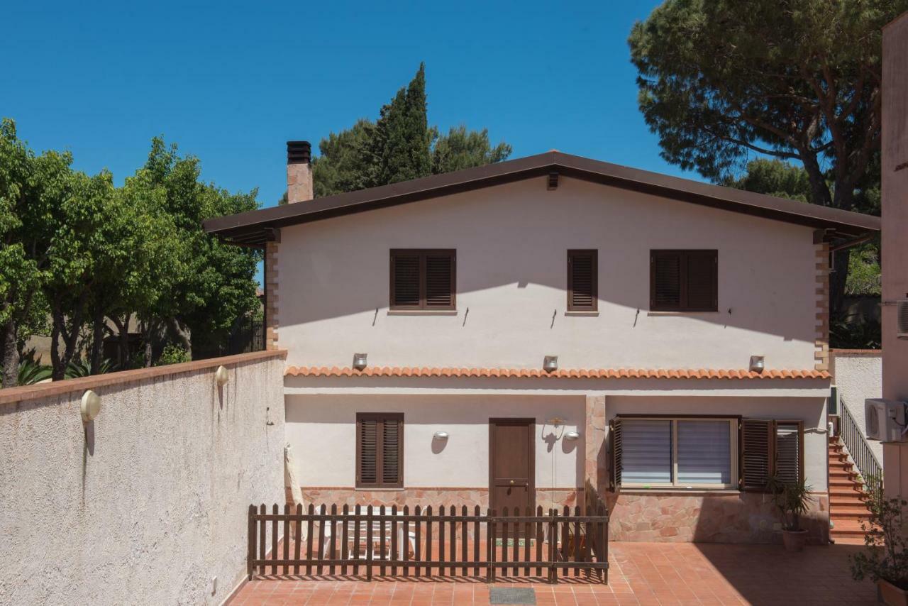 Villa Rosa Luxury Apartment Mondello Bagian luar foto