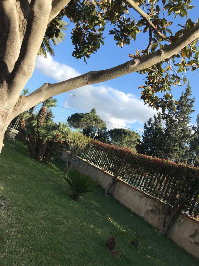 Villa Rosa Luxury Apartment Mondello Bagian luar foto