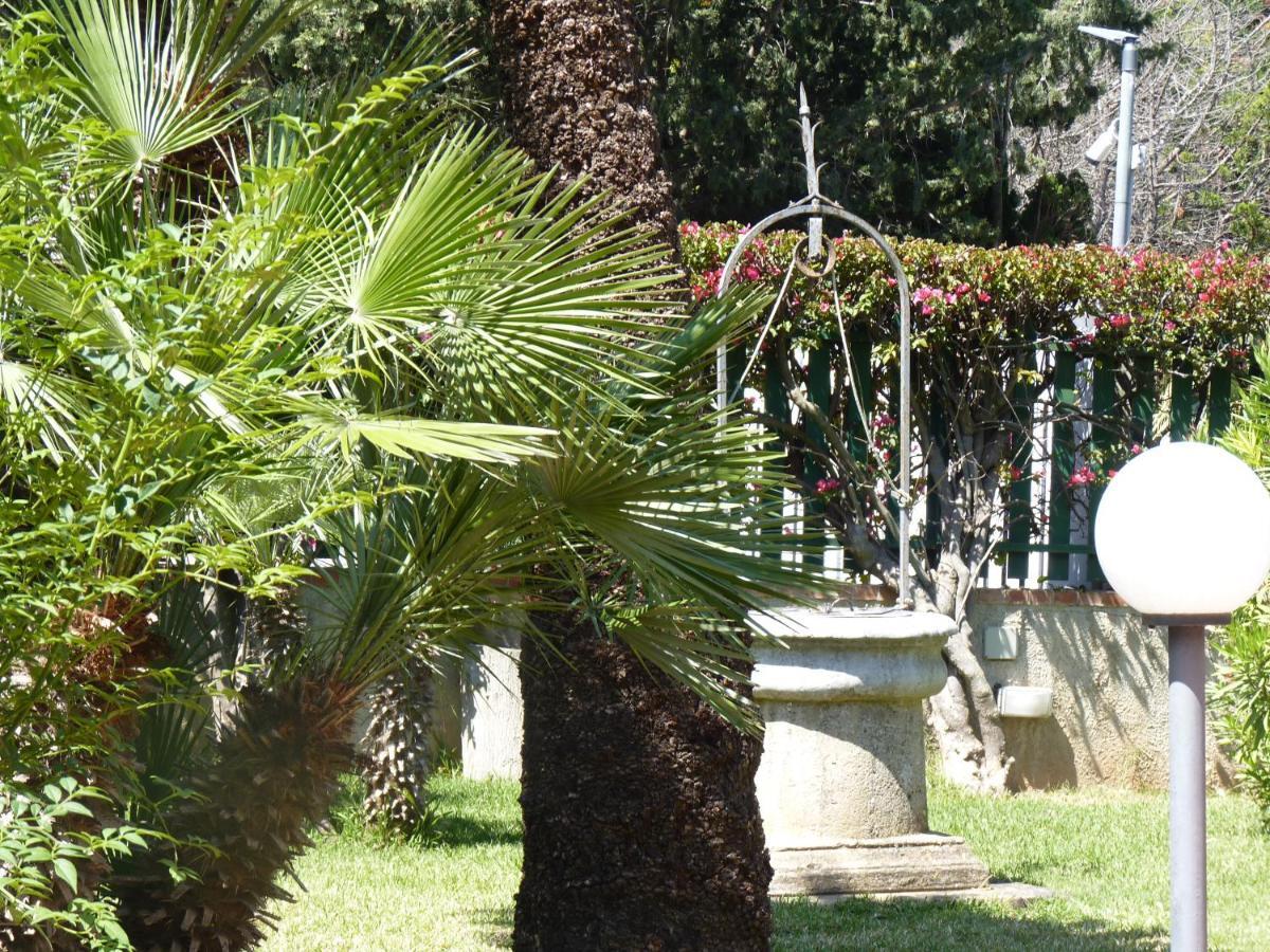 Villa Rosa Luxury Apartment Mondello Bagian luar foto